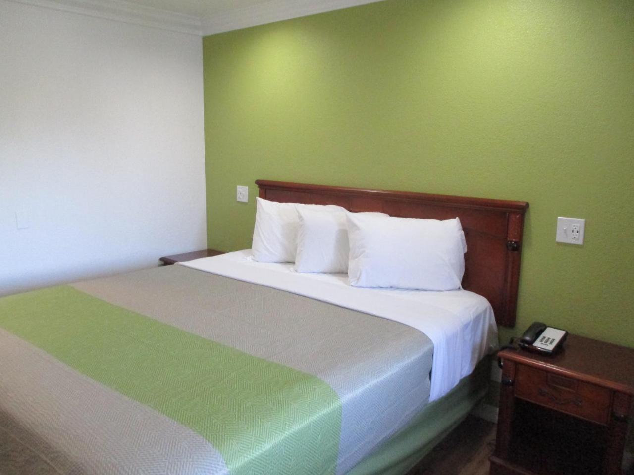 Motel 6-Fresno, CA Esterno foto